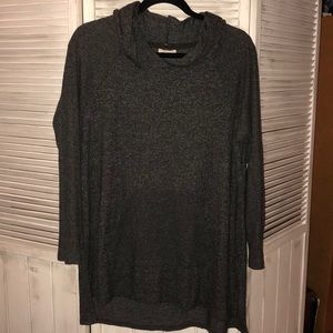 Cupio hooded sweater